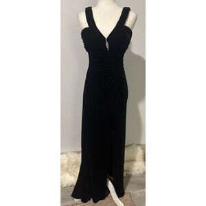 Masquerade black velvet long formal dress 5/6